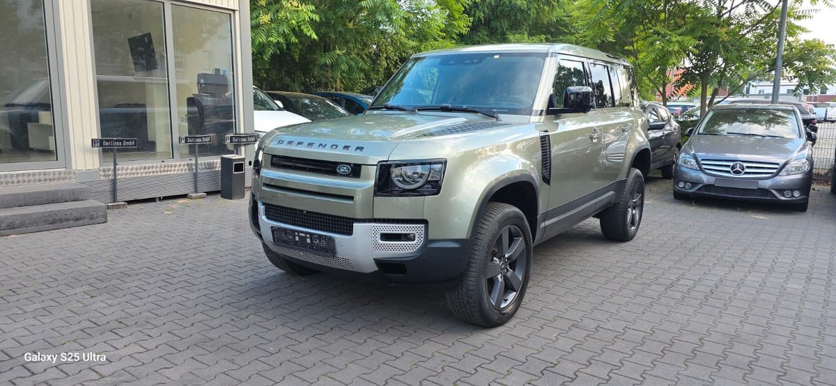 Land Rover Defender 110 3.0d I6mhev X-Dynamic SE  6-Sitzer foto 3