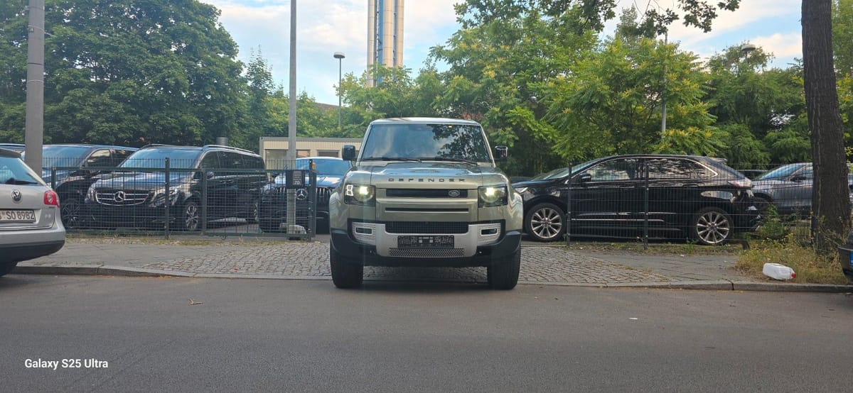 Land Rover Defender 110 3.0d I6mhev X-Dynamic SE  6-Sitzer foto 7