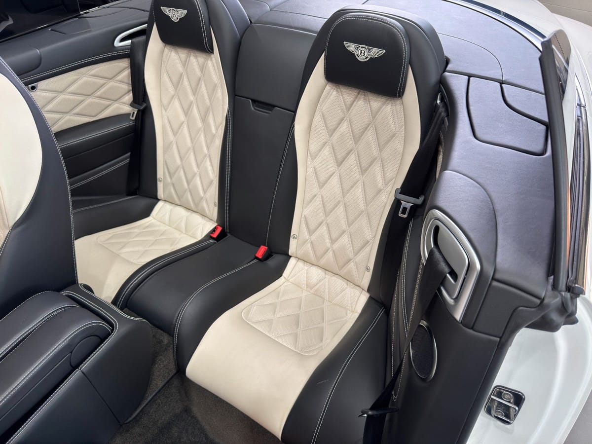 Bentley Continental/GTC/V8S/MTM/AIR/SHZ/SITZBEL/ACC/ALLR foto 22