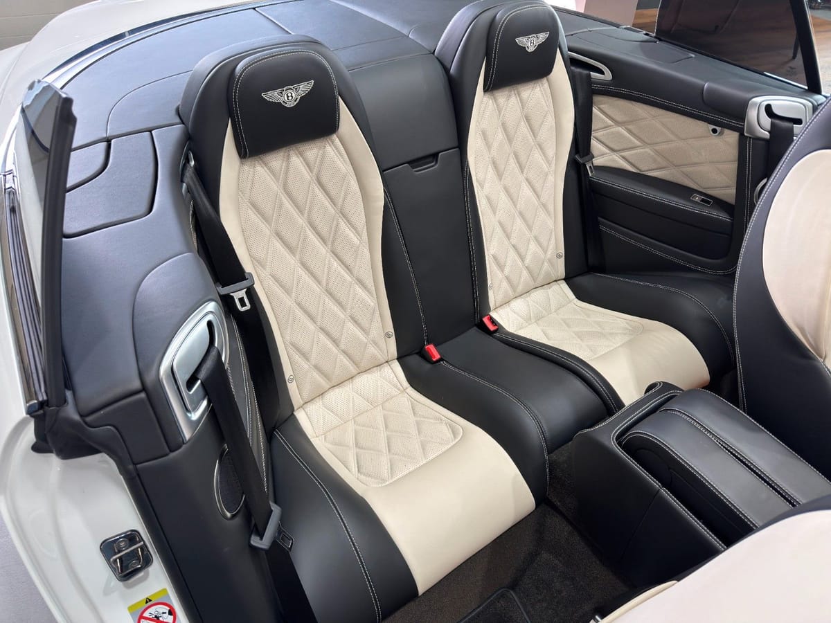 Bentley Continental/GTC/V8S/MTM/AIR/SHZ/SITZBEL/ACC/ALLR foto 23