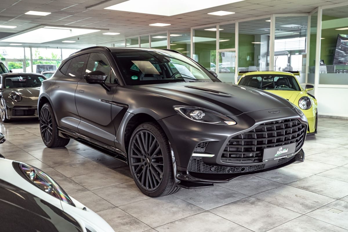 Aston Martin DBX 707*Satinblack*Carbon Ext&Int*ASTON WARRENTY foto 3