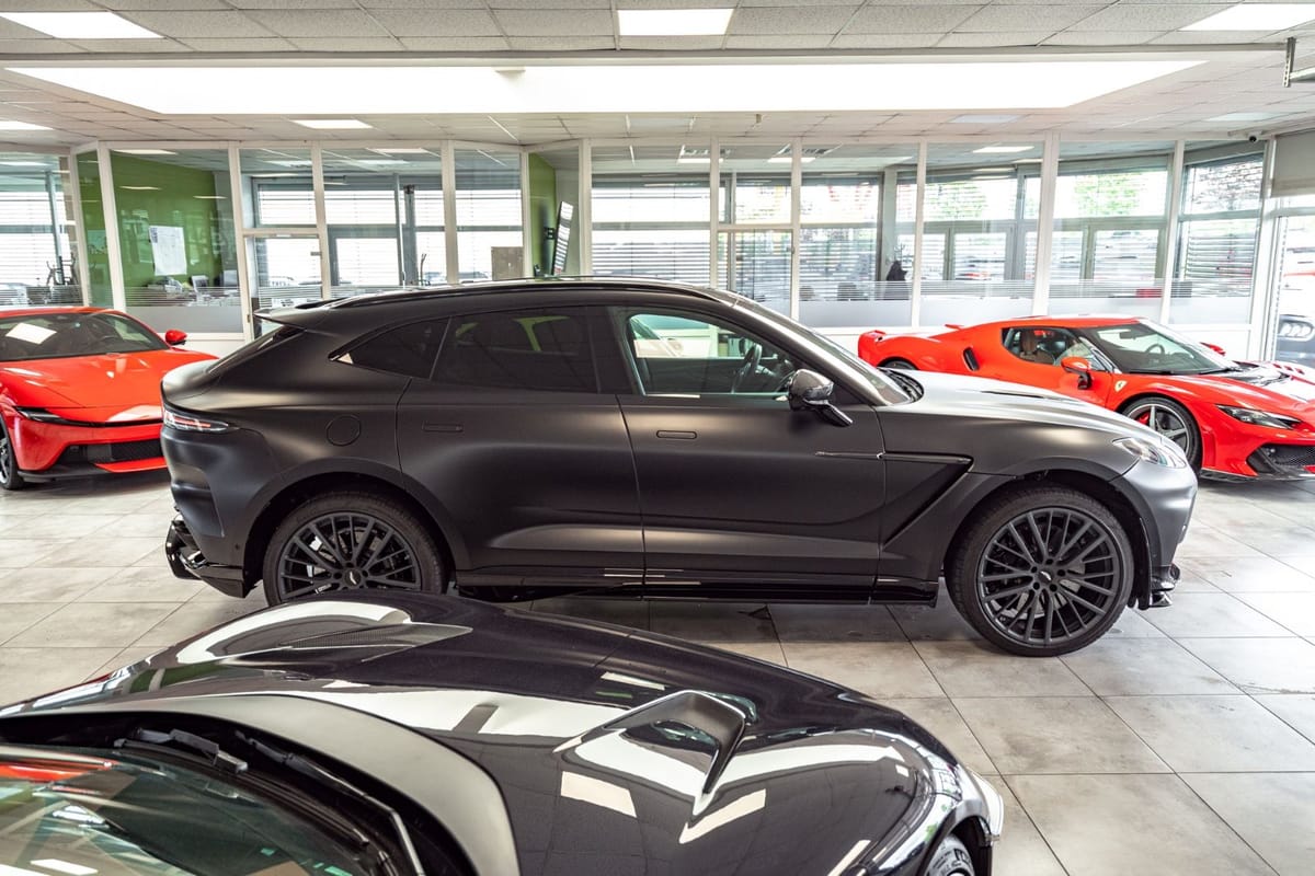 Aston Martin DBX 707*Satinblack*Carbon Ext&Int*ASTON WARRENTY foto 8