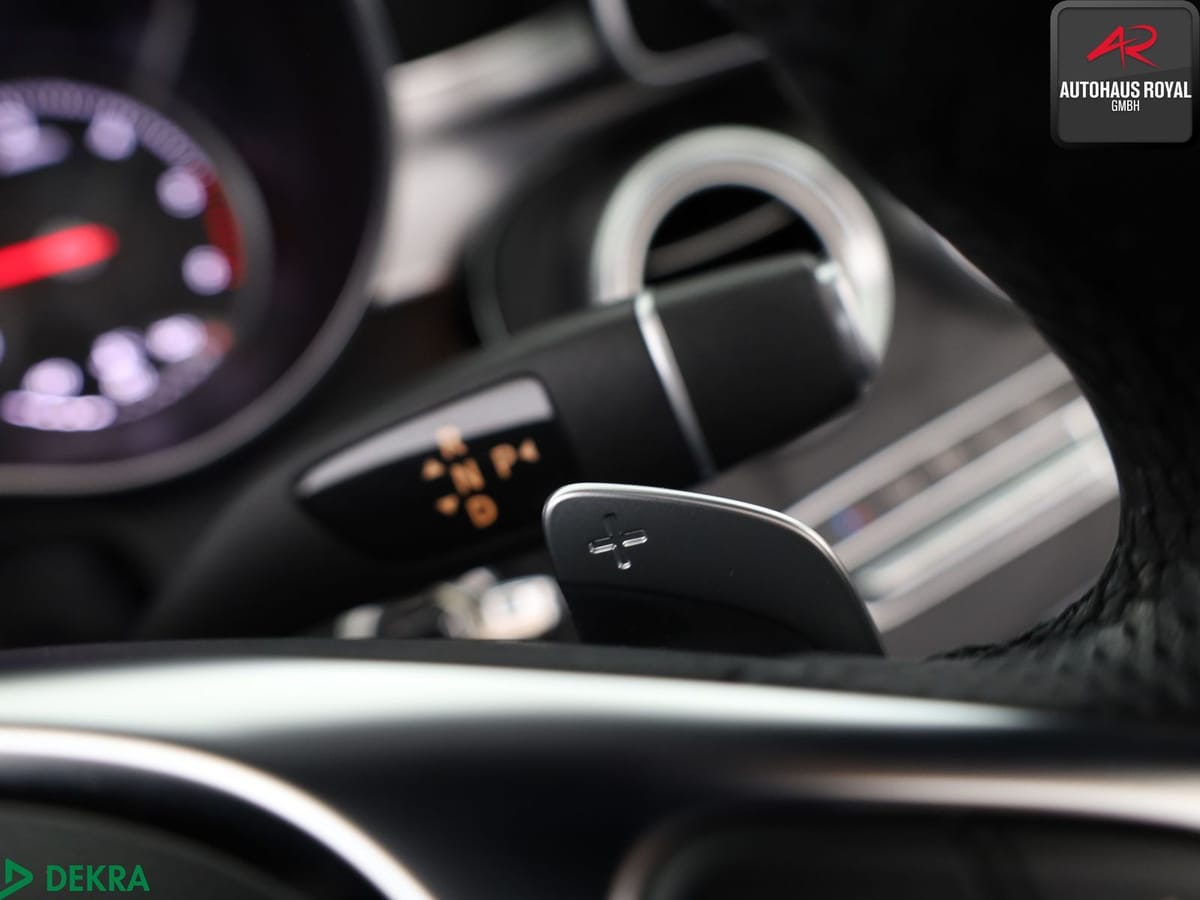 Mercedes-Benz C 220 d Cabrio AMG SPORT DISTRO,KAMERA,PARKASSIS foto 19