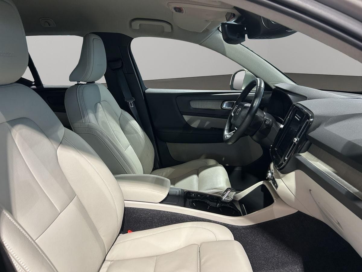 Volvo XC40 Inscription AWD 2.0 Diesel KAT Android Auto foto 23