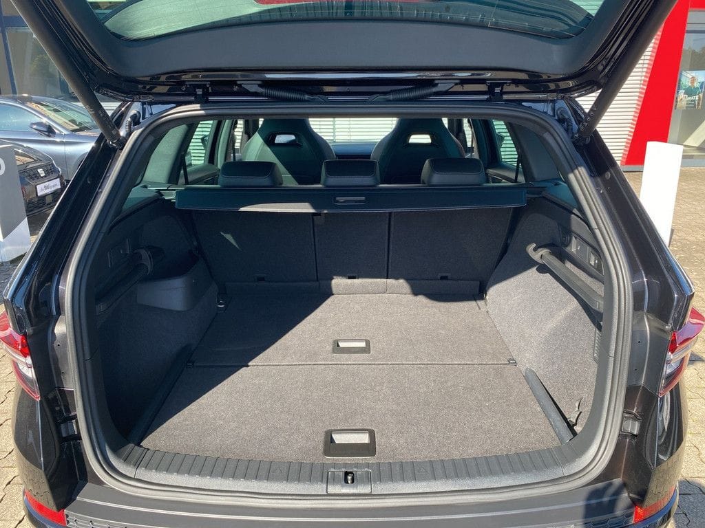 Skoda Kodiaq 2.0 TDI Sportline DSG 4x4 AHK+Pano+Navi foto 12
