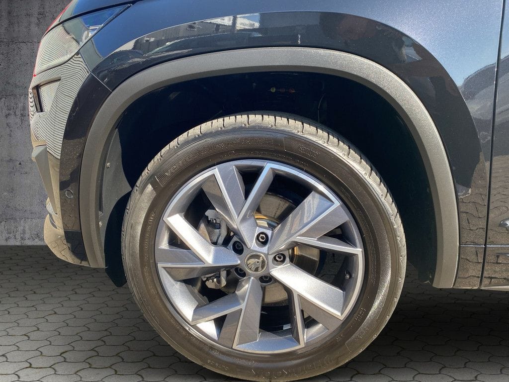 Skoda Kodiaq 2.0 TDI Sportline DSG 4x4 AHK+Pano+Navi foto 17