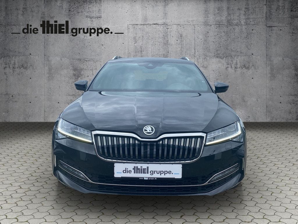 Skoda Superb Combi 2.0 TSI L&K DSG 4x4 AHK Navi LED foto 2