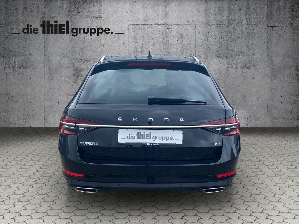 Skoda Superb Combi 2.0 TSI L&K DSG 4x4 AHK Navi LED foto 5