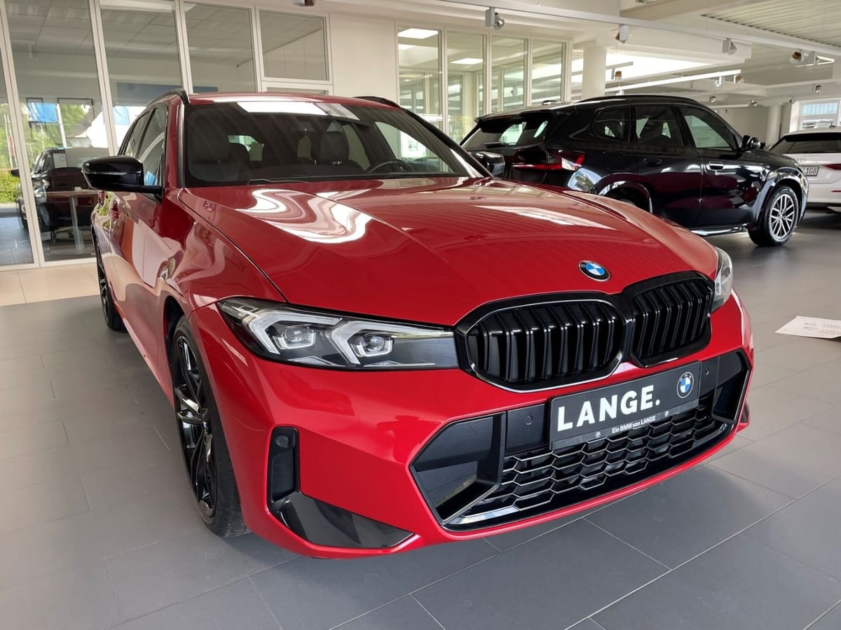 BMW 330 i Touring xDrive M-Sport RFK HK 19 Zoll Park foto 2