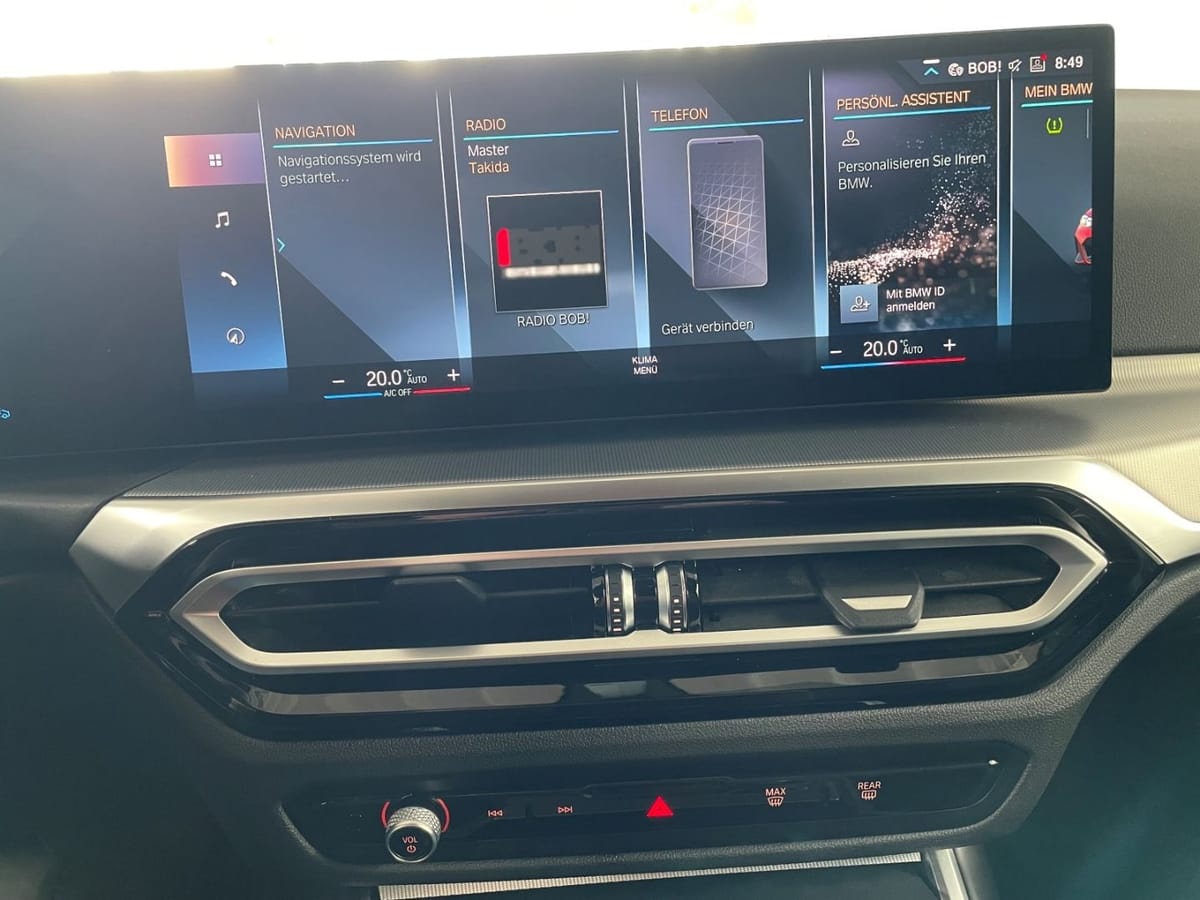 BMW 330 i Touring xDrive M-Sport RFK HK 19 Zoll Park foto 15