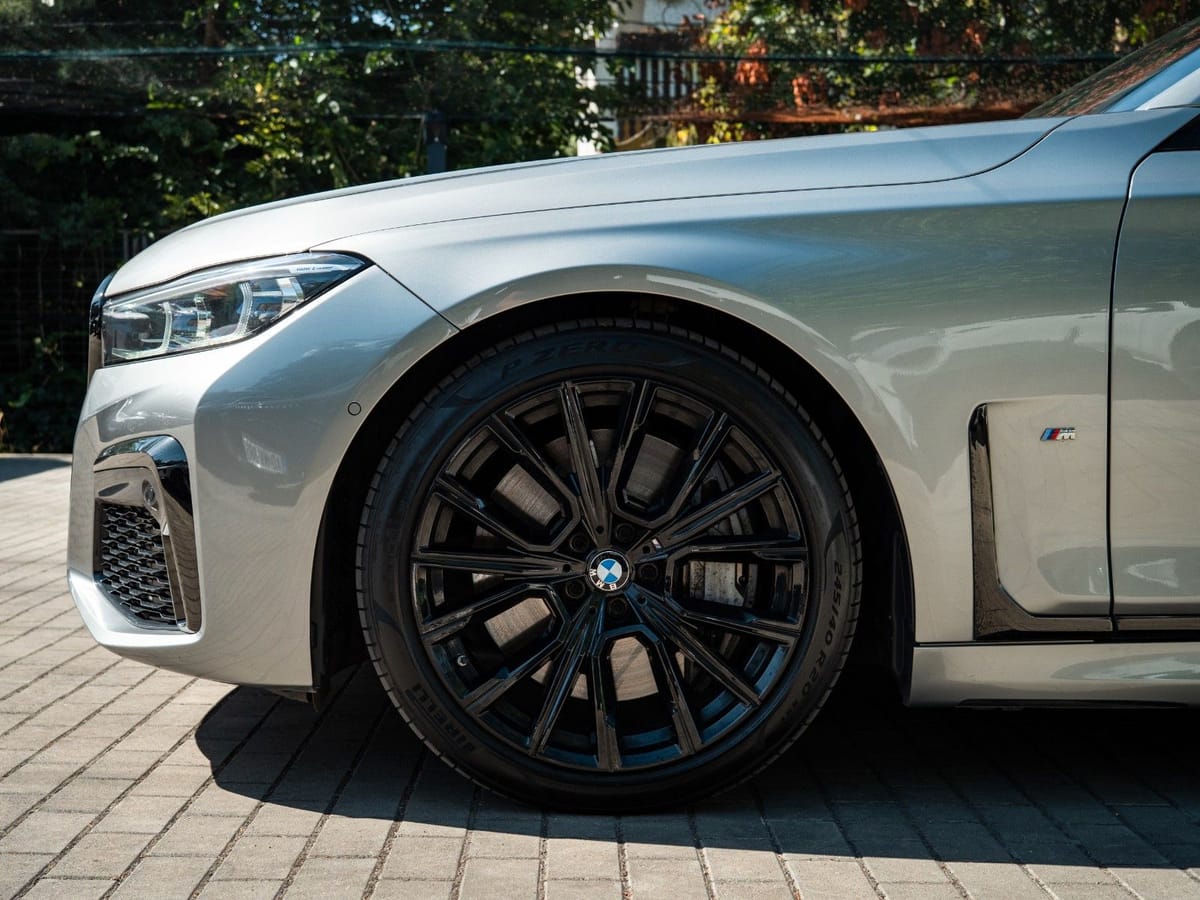 BMW 750i.xD.SOFTCL.GLASDACH.FOND.MASSAGE.4ZONEN.HUD foto 11