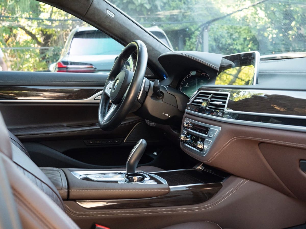 BMW 750i.xD.SOFTCL.GLASDACH.FOND.MASSAGE.4ZONEN.HUD foto 19