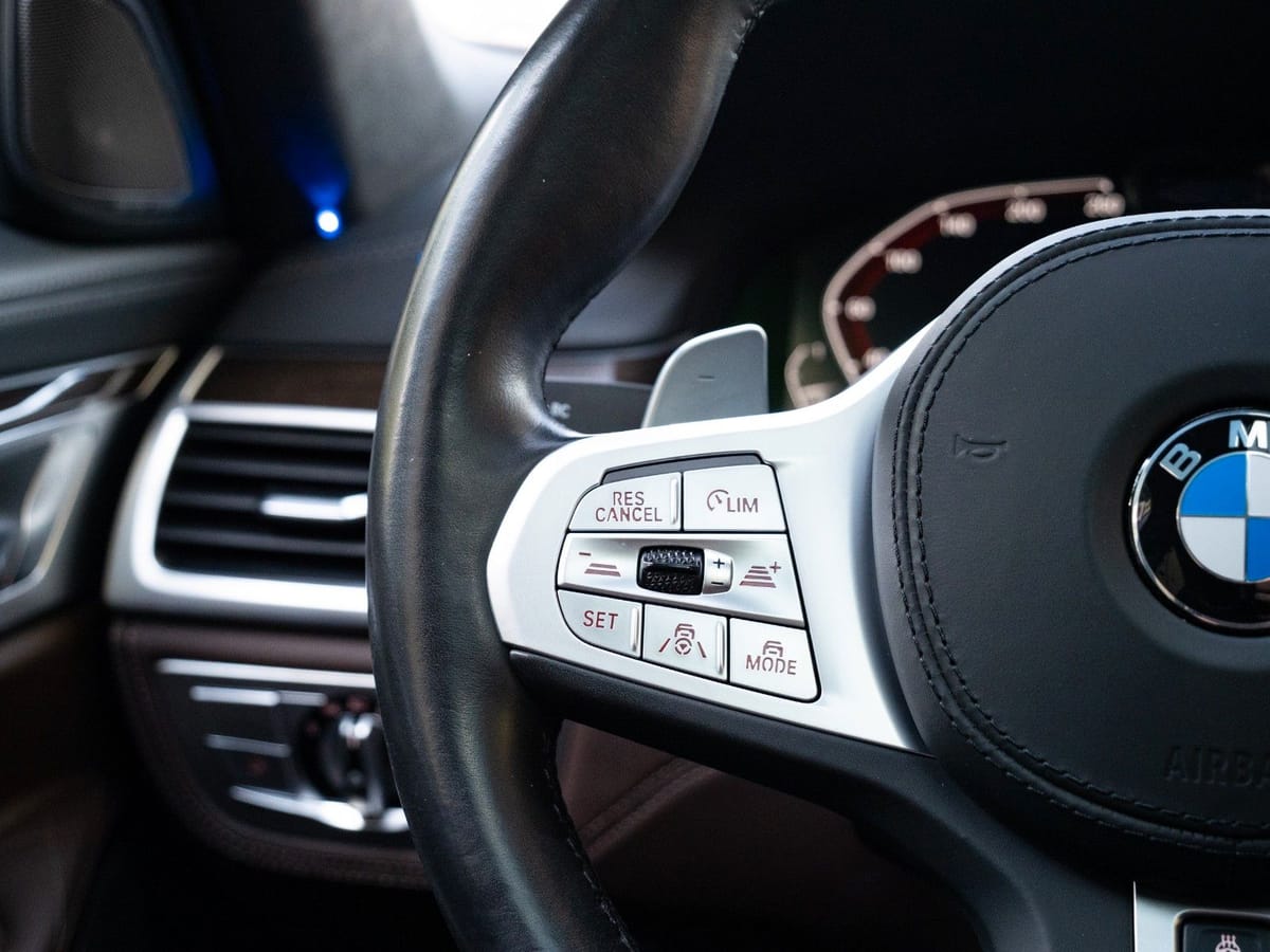 BMW 750i.xD.SOFTCL.GLASDACH.FOND.MASSAGE.4ZONEN.HUD foto 20