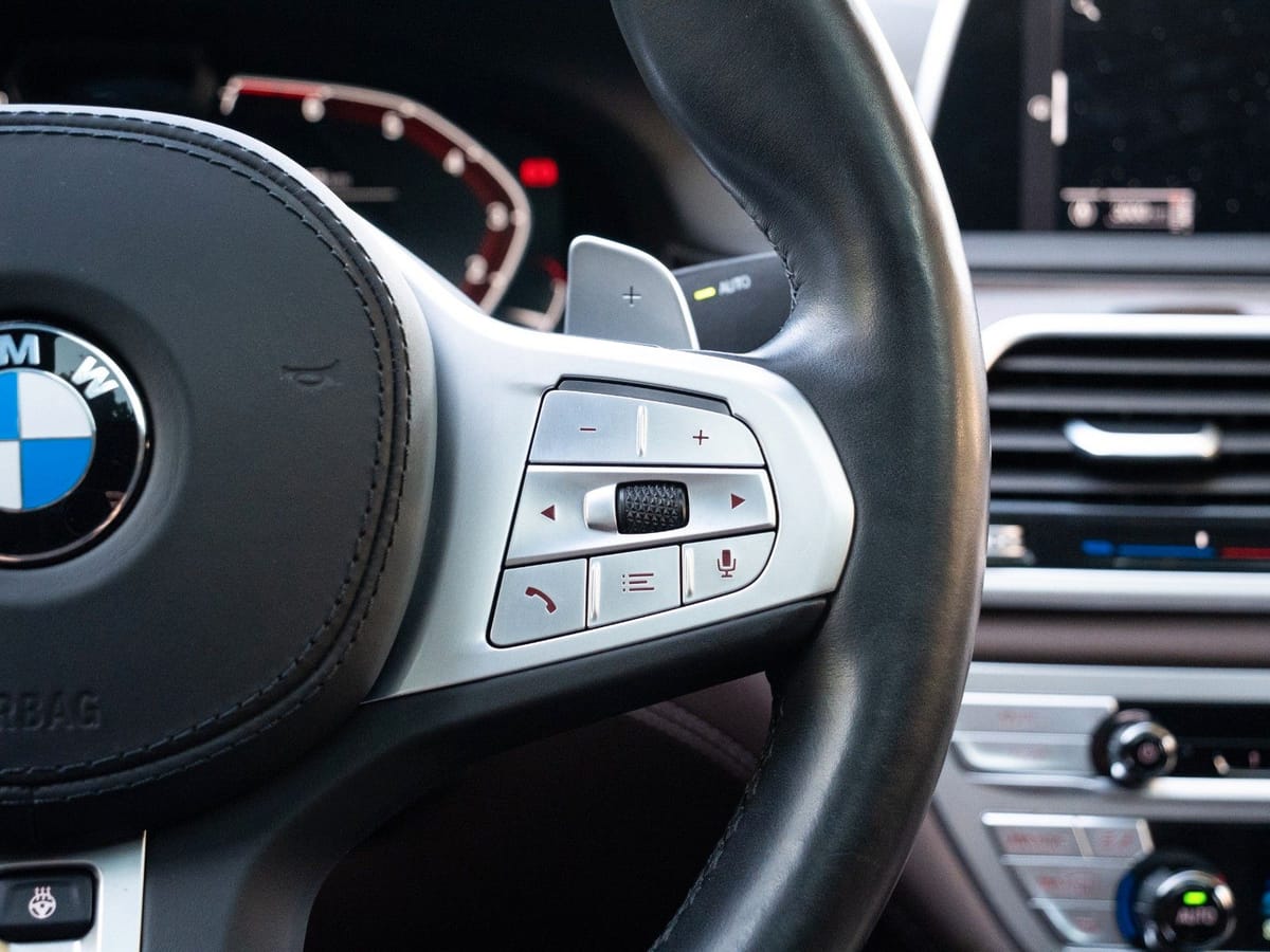 BMW 750i.xD.SOFTCL.GLASDACH.FOND.MASSAGE.4ZONEN.HUD foto 21