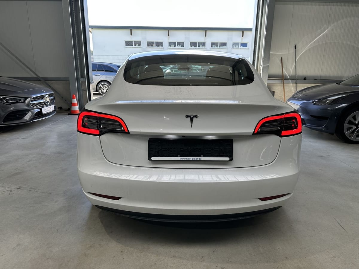 Tesla Model 3 Basis RWD Pano Navi LED Ryzen Wärmepumpe foto 5