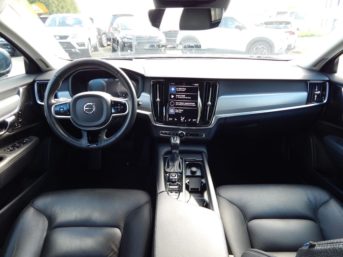 Volvo V90 T5 Momentum Pro 1.Hand~PANO~HUD~LEDER~KAMERA foto 13