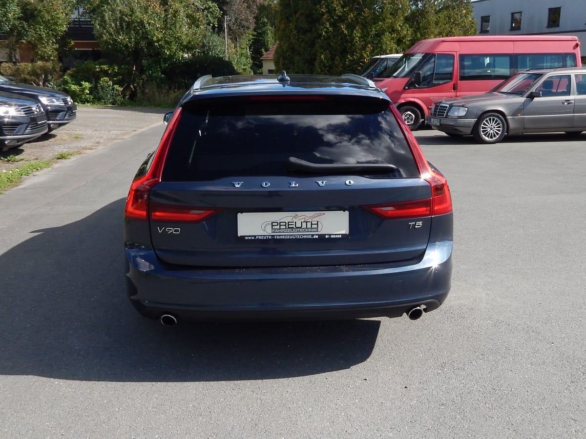 Volvo V90 T5 Momentum Pro 1.Hand~PANO~HUD~LEDER~KAMERA foto 7