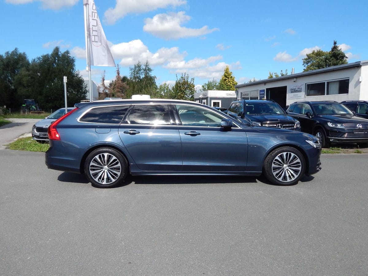 Volvo V90 T5 Momentum Pro 1.Hand~PANO~HUD~LEDER~KAMERA foto 9