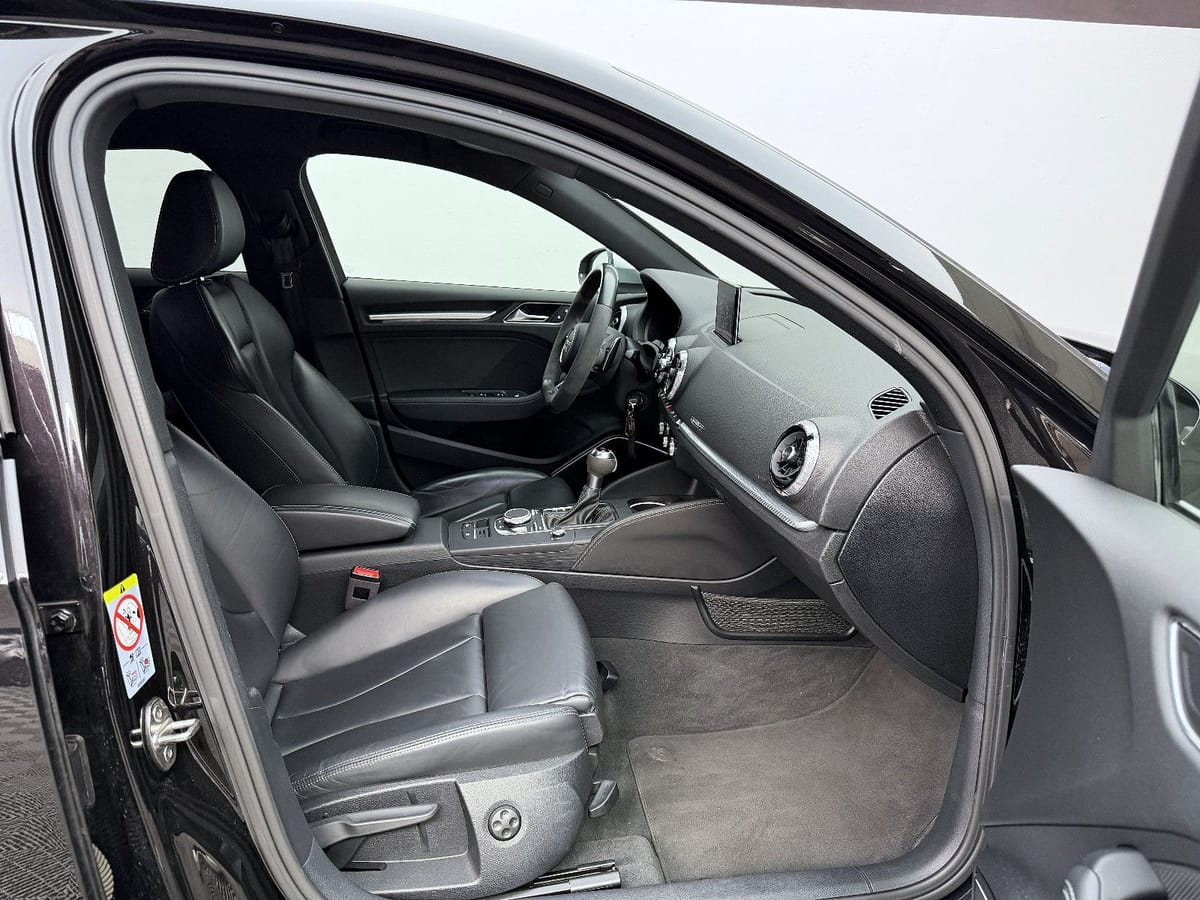 Audi RS3 Lim. 2.5 TFSI quattro B&O SHZ NO OPF foto 14