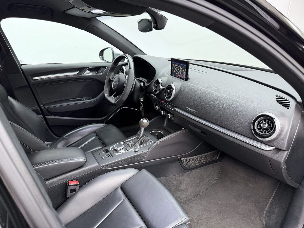 Audi RS3 Lim. 2.5 TFSI quattro B&O SHZ NO OPF foto 15