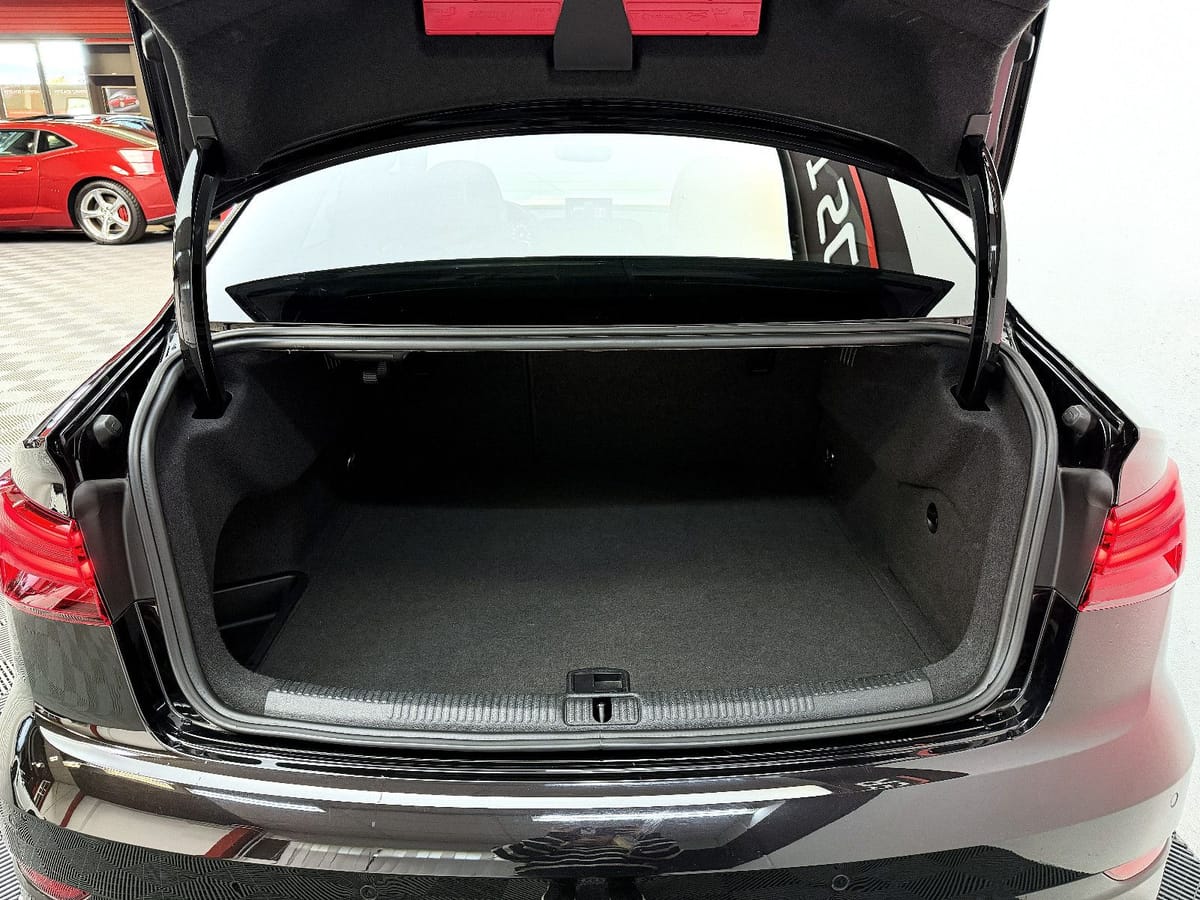 Audi RS3 Lim. 2.5 TFSI quattro B&O SHZ NO OPF foto 18