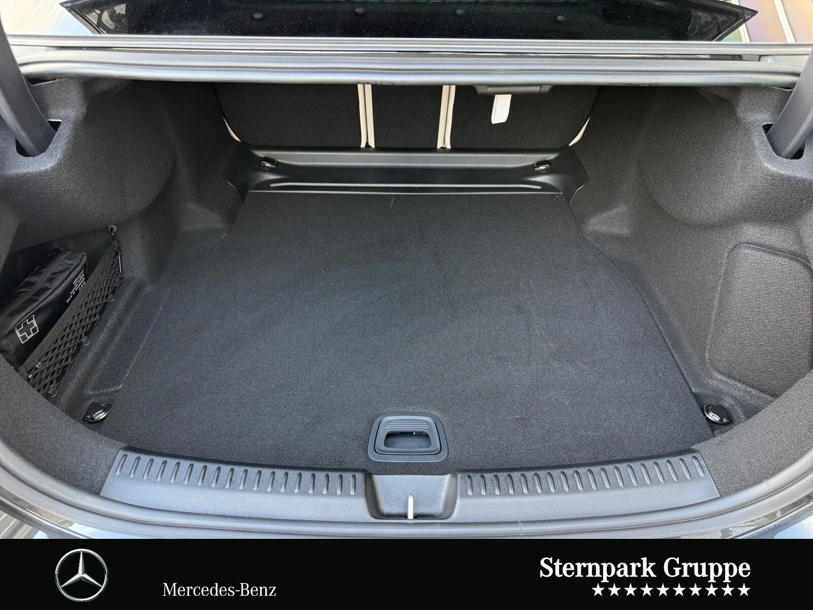 Mercedes-Benz E 220 d AMG Distro+Pano+SUPER+Massage+Night+HuD+ foto 20