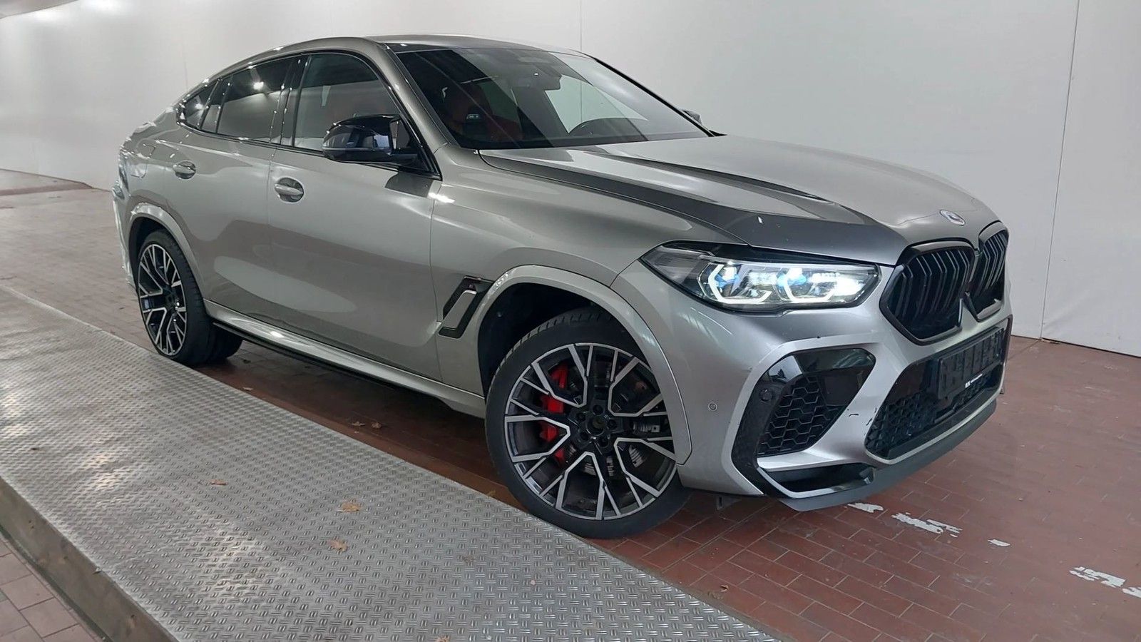 BMW X6 M Competition HUD Pano Dach LEDER NAVI RFK So foto 1