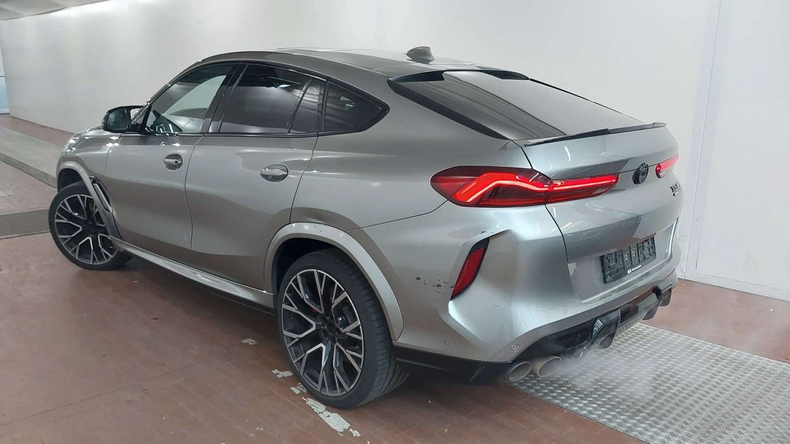 BMW X6 M Competition HUD Pano Dach LEDER NAVI RFK So foto 3