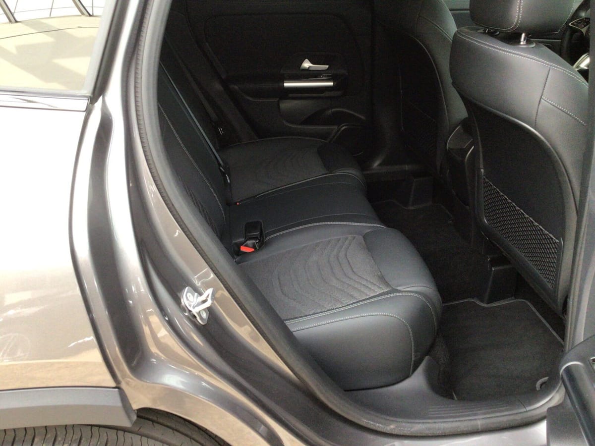 Mercedes-Benz GLA 220 d 4M Progressive Advanced AHK Night Totw foto 12