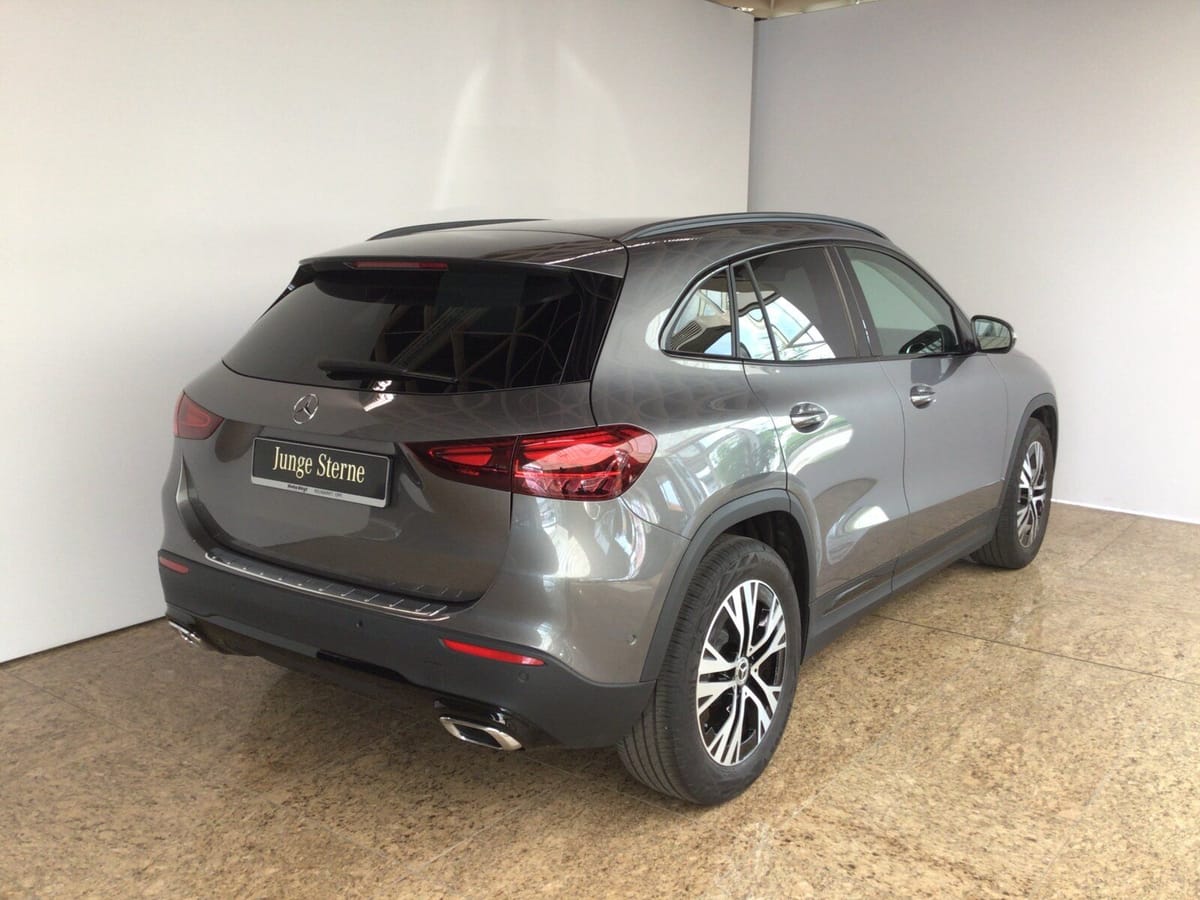 Mercedes-Benz GLA 220 d 4M Progressive Advanced AHK Night Totw foto 4