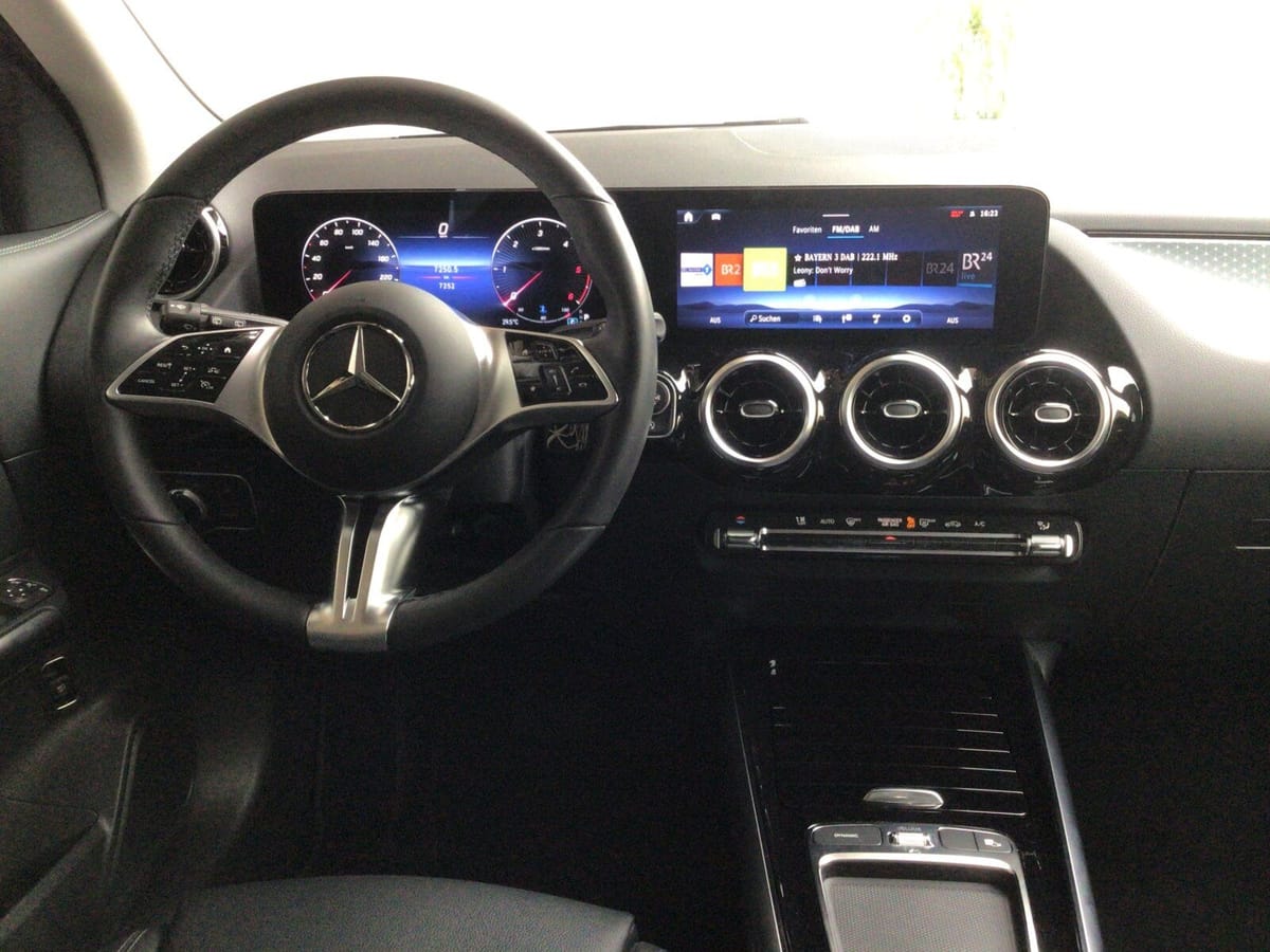 Mercedes-Benz GLA 220 d 4M Progressive Advanced AHK Night Totw foto 7