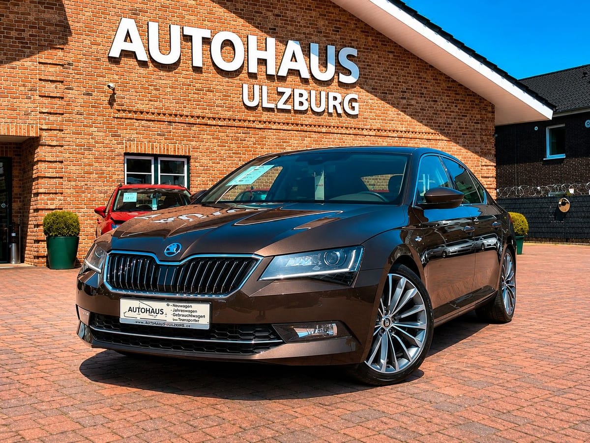 Skoda Superb Lim. 2.0 TDI DSG L&K 4x4 Leder Navi Kame foto 4