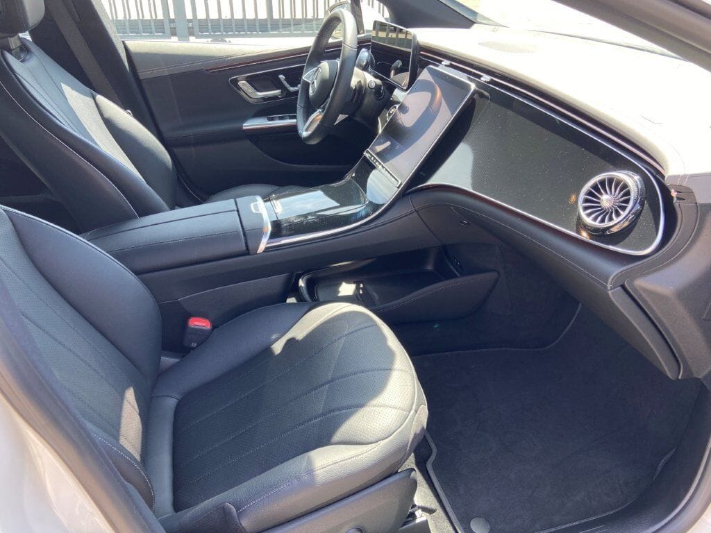 Mercedes-Benz EQE 300 Electric-Advanced-Plus Distronic CarPlay foto 14