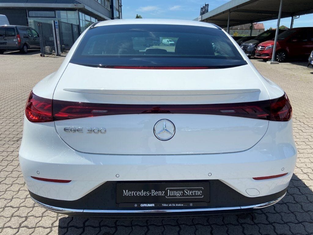 Mercedes-Benz EQE 300 Electric-Advanced-Plus Distronic CarPlay foto 8
