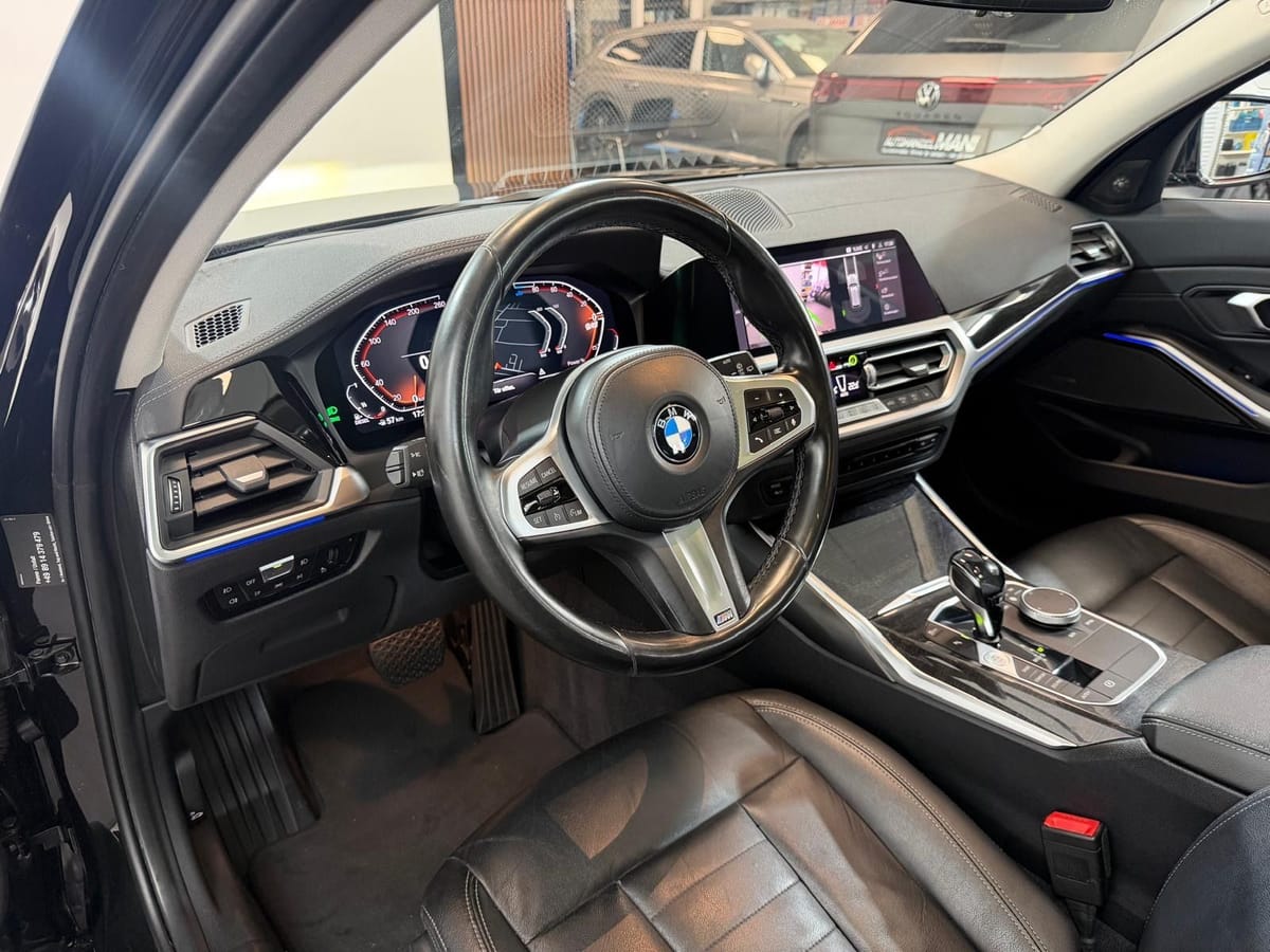 BMW 320 M d Luxury Line Pano-Dach LederPDC ACC PDC foto 9
