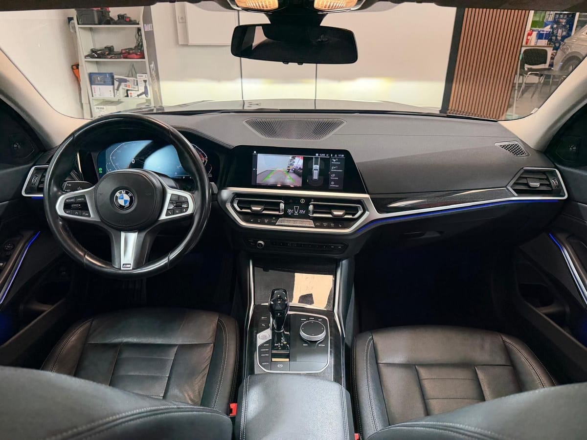 BMW 320 M d Luxury Line Pano-Dach LederPDC ACC PDC foto 10