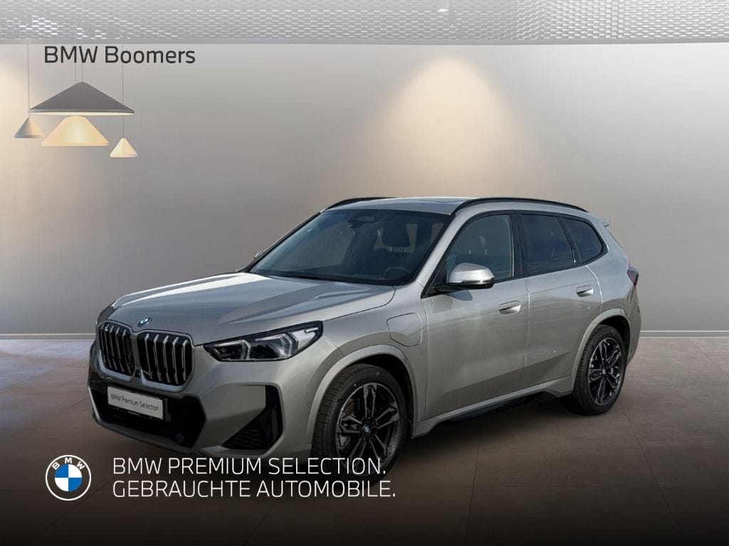 BMW X1 xDrive 30e M Sportpaket AHK Pano ACC HUD Harm