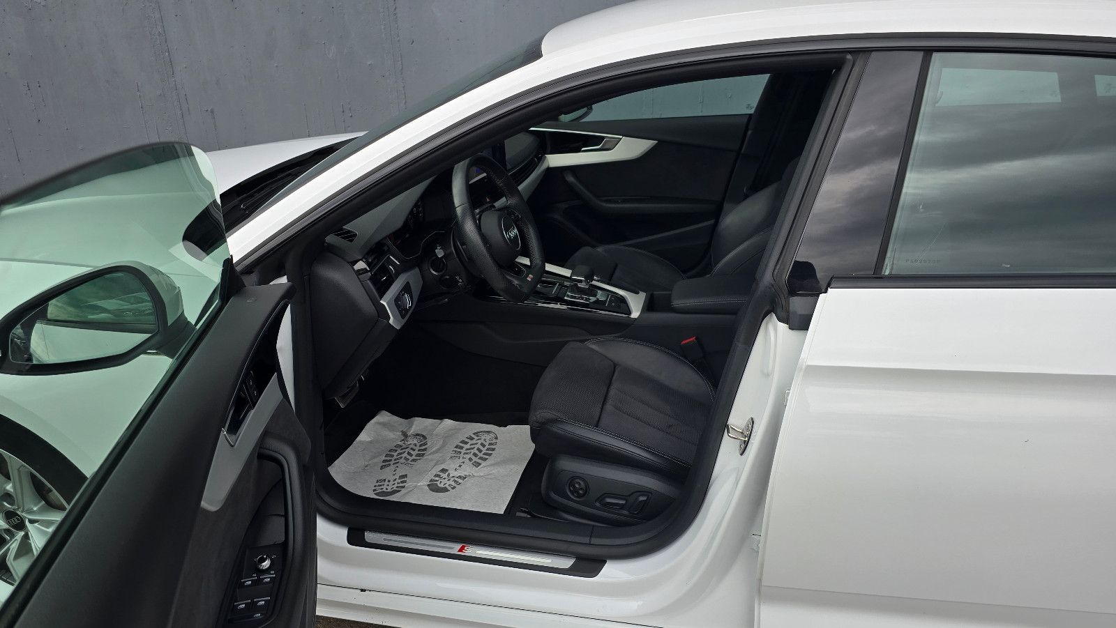 Audi A5 40TDI S tronic 3x S line Virtual/Matrix/K-les foto 6