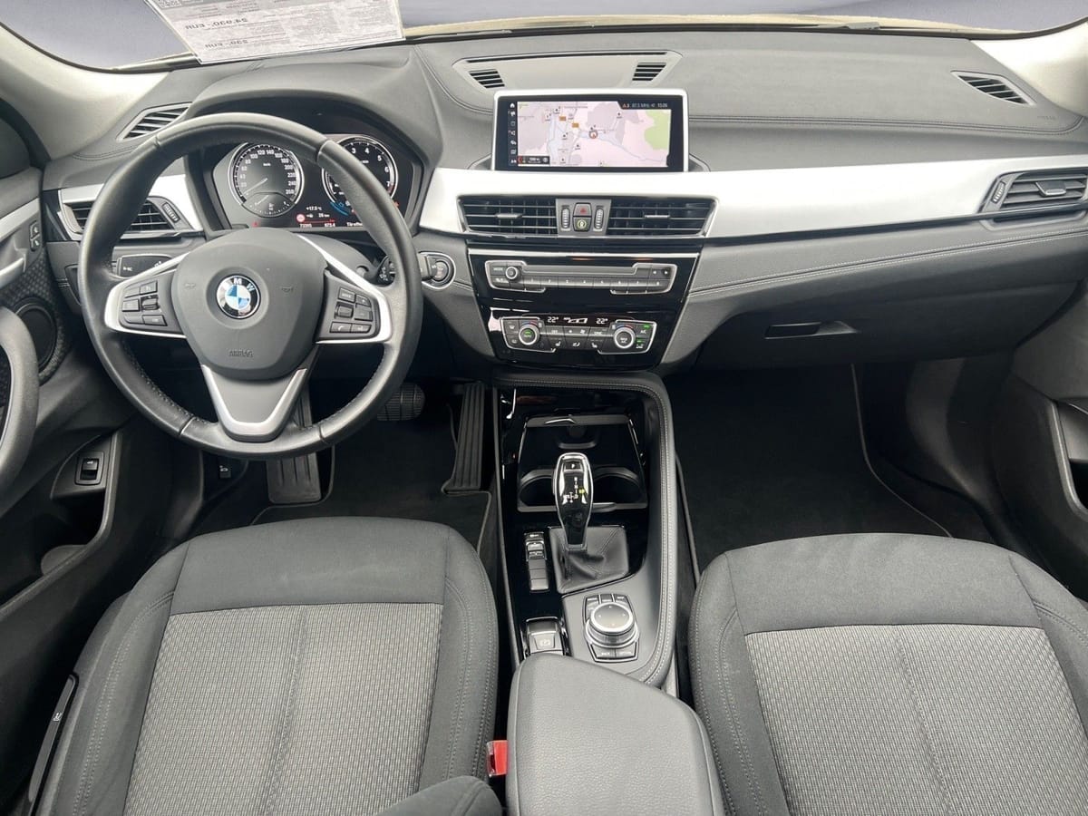 BMW X2 sDrive20i Advantage Steptronic DCT Navi AHK R foto 11