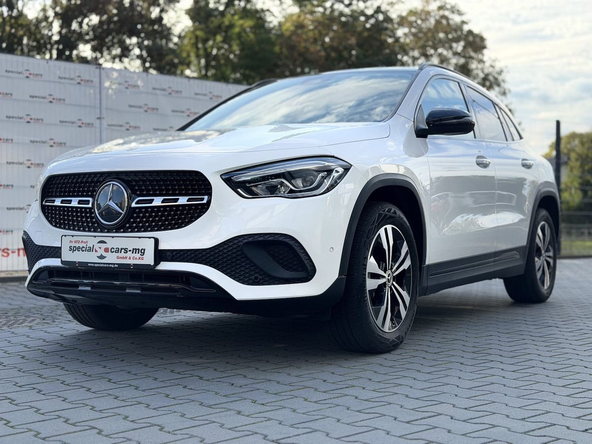 Mercedes-Benz GLA 250 e Hybrid Benzin Digit. Tacho PANO foto 4