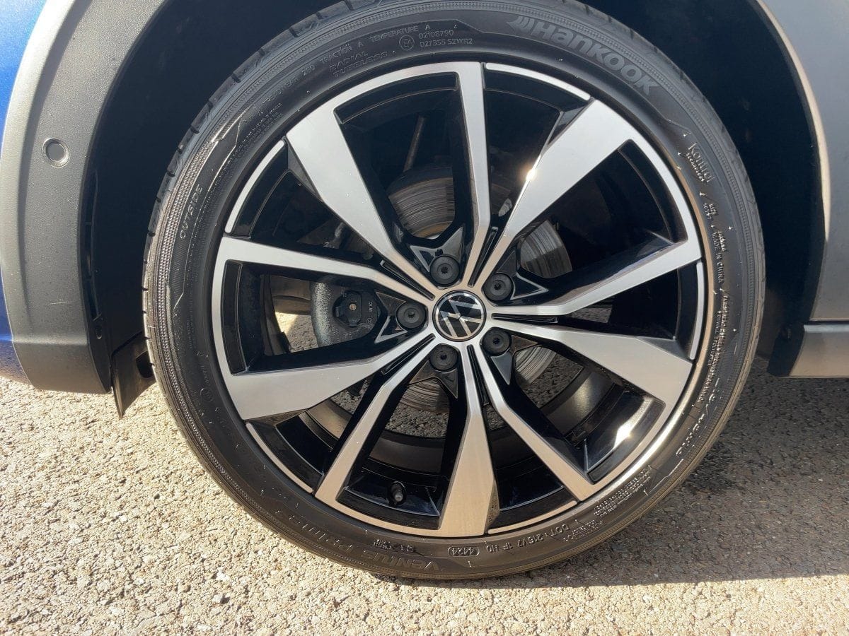 Volkswagen Taigo R-Line 1.5 TSI MATRIX+APP+PANO+ACC+LED+PDC foto 12