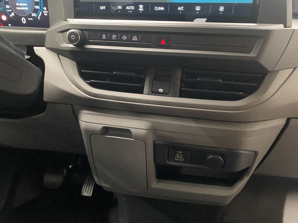 Volkswagen T7 Kombi 2.0 TDI Automatik kurzer Radstand 9-Sit foto 13