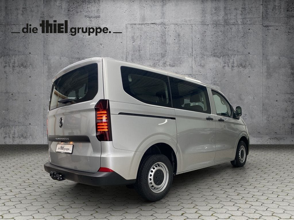 Volkswagen T7 Kombi 2.0 TDI Automatik kurzer Radstand 9-Sit foto 4