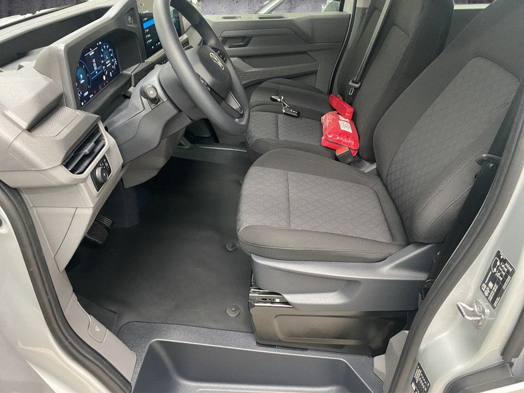 Volkswagen T7 Kombi 2.0 TDI Automatik kurzer Radstand 9-Sit foto 8