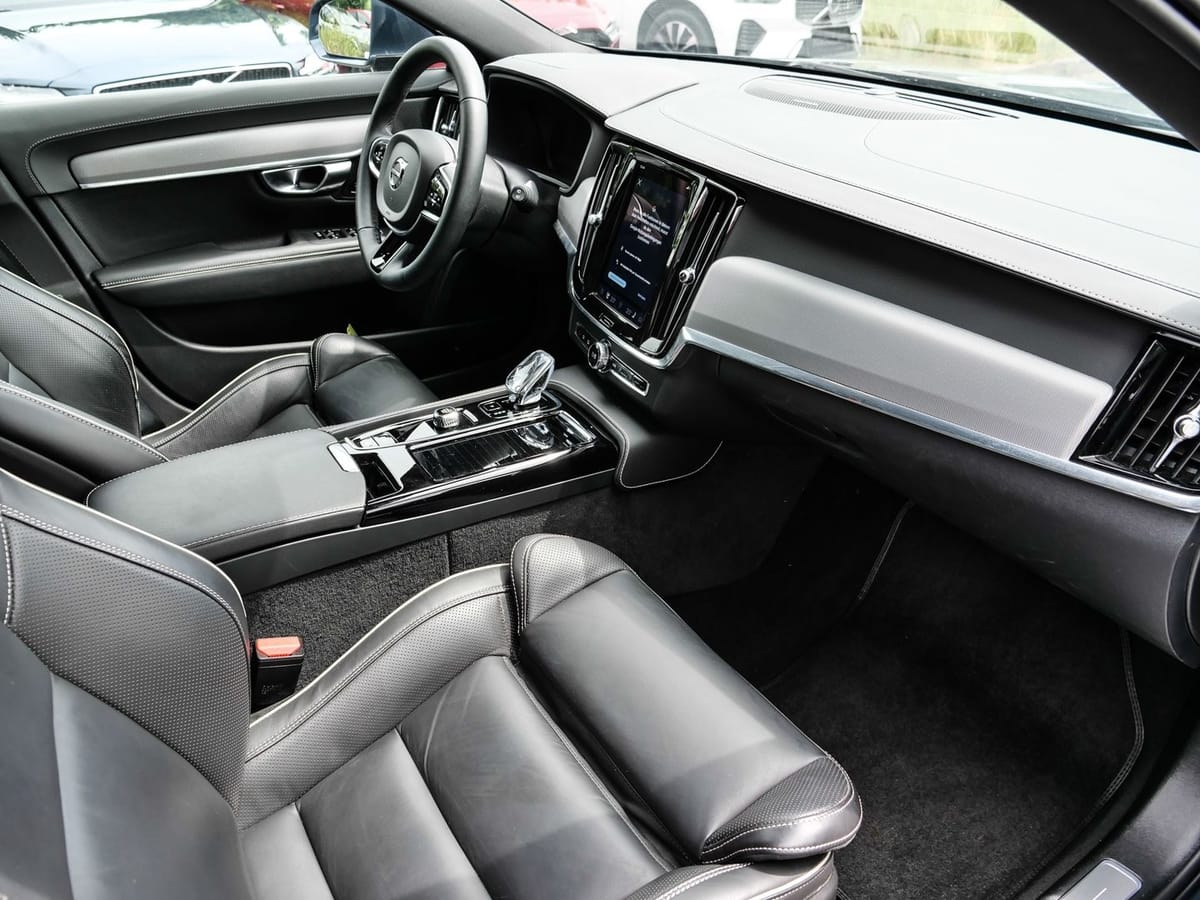 Volvo V90 Kombi Plus Bright Recharge Plug-In Hybrid AW foto 8