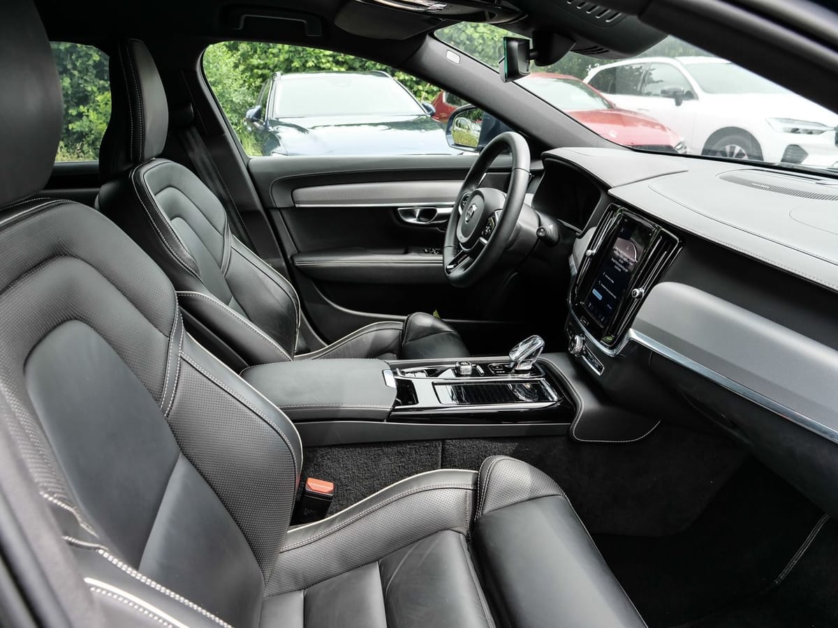 Volvo V90 Kombi Plus Bright Recharge Plug-In Hybrid AW foto 9
