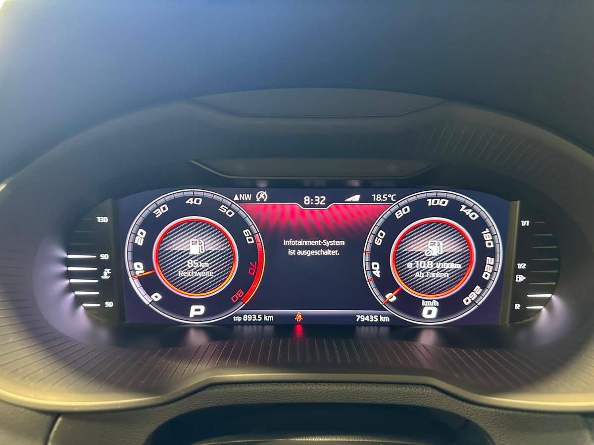 Skoda Octavia 2.0 TSI DSG RS LED virt.Cock. Navi foto 17