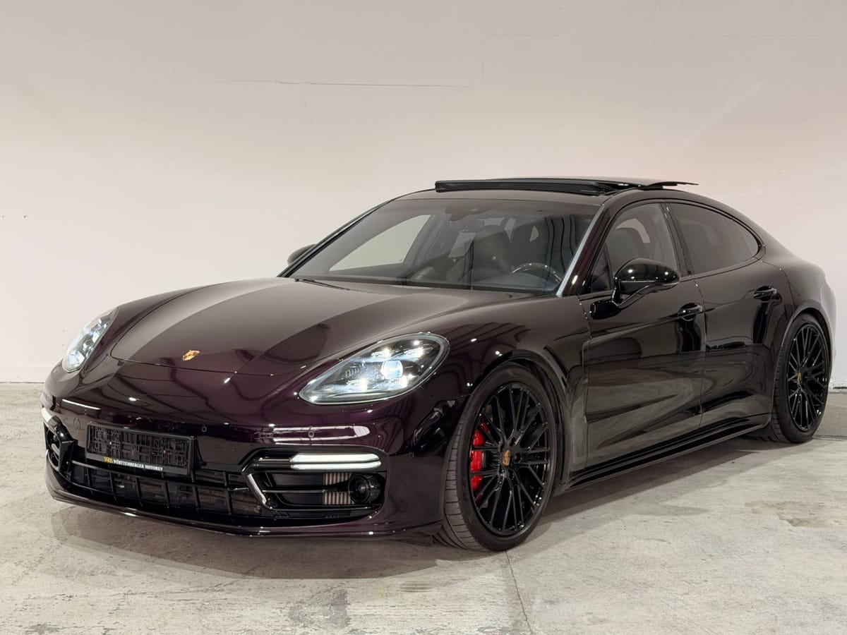 Porsche Panamera GTS PANO CARBON MATRIX BOSE SOFT-CLOSE