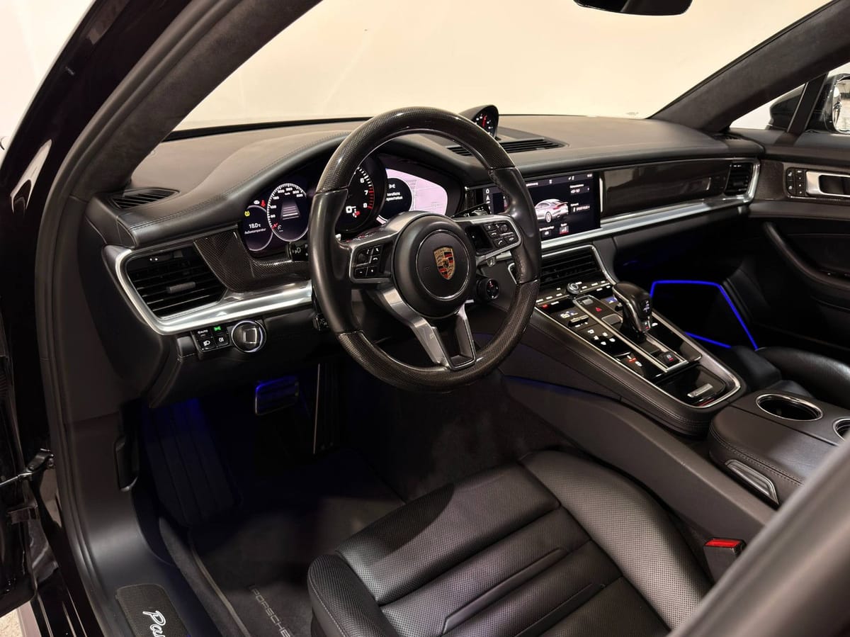 Porsche Panamera GTS PANO CARBON MATRIX BOSE SOFT-CLOSE foto 19
