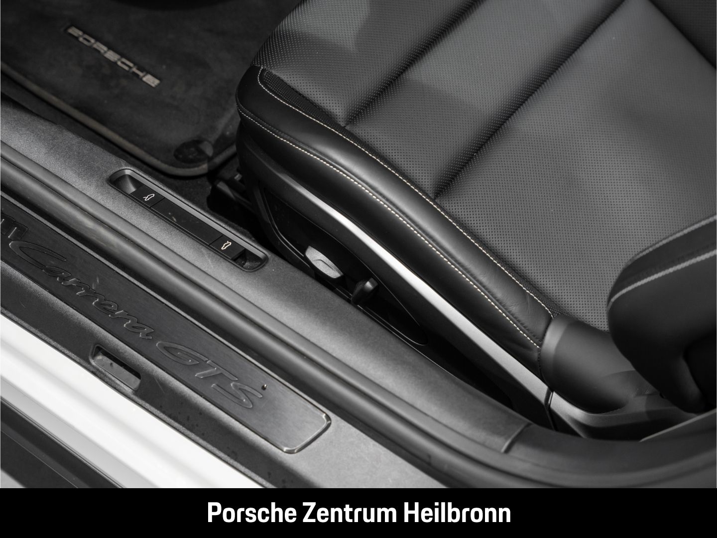 Porsche 992 911 Carrera GTS Cabriolet Surround-View LED foto 18